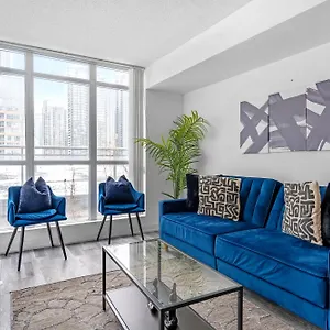 modern-one-bedroom-and-den-condo-by-cn-tower.niagara-fallshotels.com/